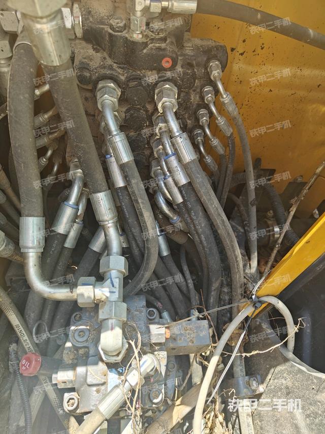 分配閥（上車部件）