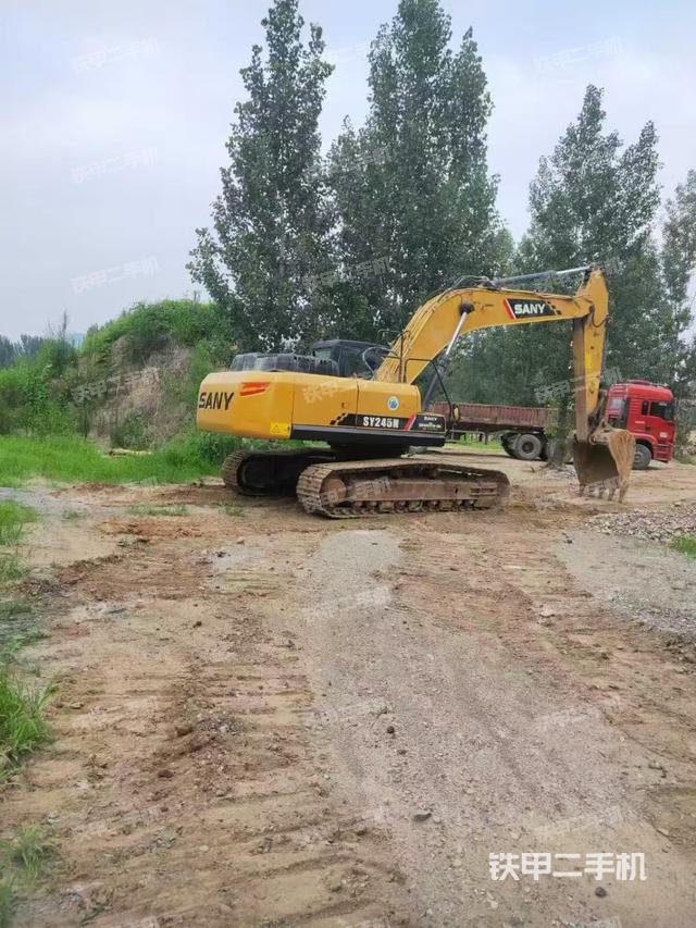 整機右后45°（整機外觀）