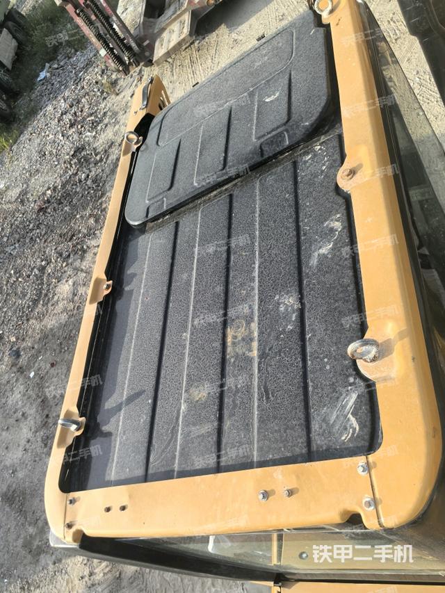 驾驶室顶部俯视（上车部件）