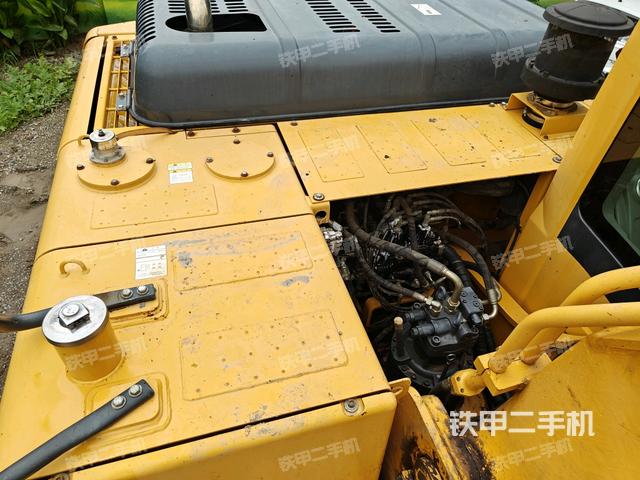 大臂根部?斜視（工作和回轉(zhuǎn)裝置）