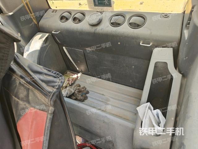 后窗玻璃角標(biāo)（駕駛室部分）