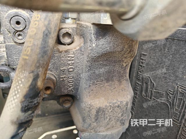 電瓶（大件艙室）