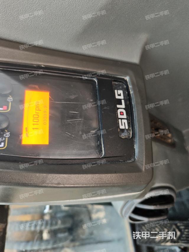 頂棚整體（駕駛室部分）