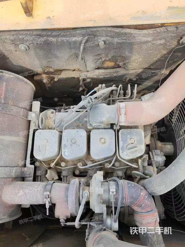 发动机整体俯视（整机外观）