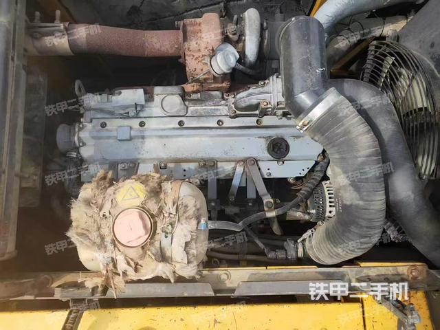 发动机整体俯视（整机外观）