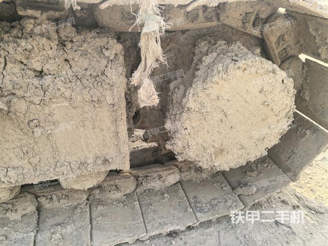 左侧行走马达盖板（行走机构）