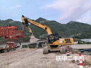 柳工CLG933E挖掘机实拍图片
