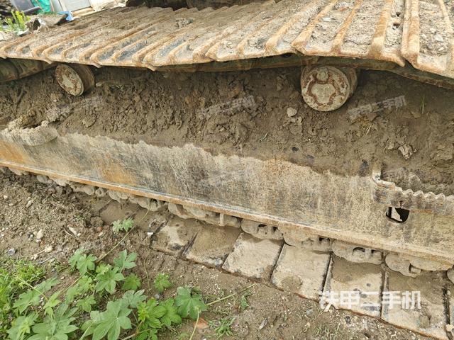 右側(cè)履帶整體（行走機構(gòu)）