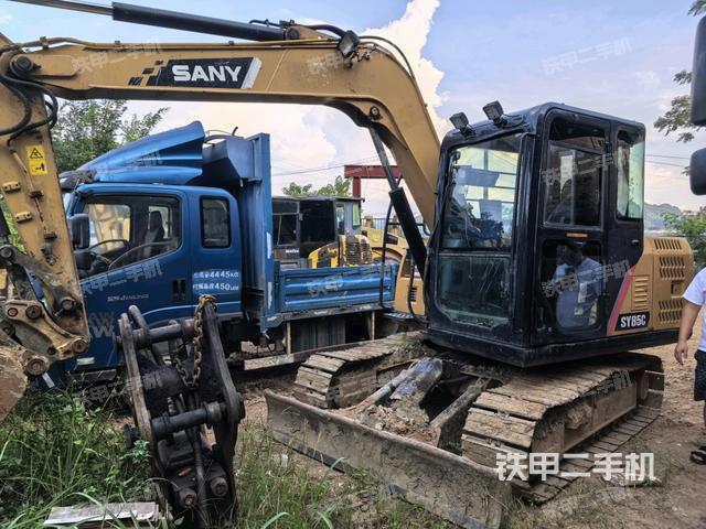 三一重工SY75C挖掘機