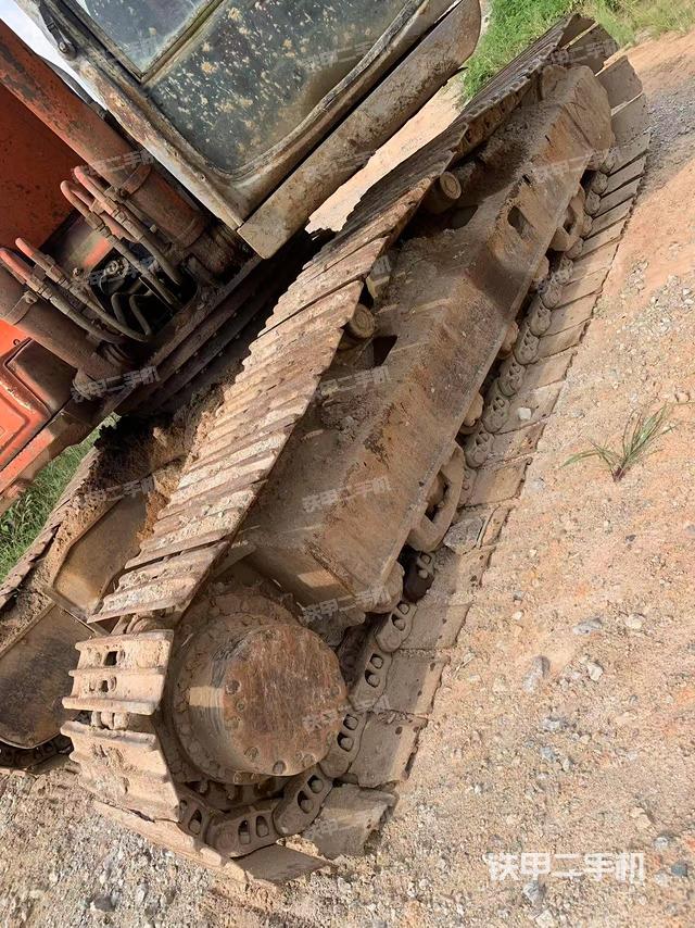 单侧履带整体（整机外观）