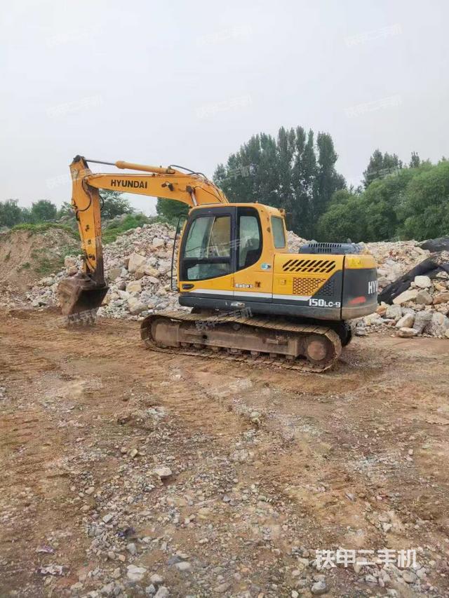 現(xiàn)代R150LC-7挖掘機(jī)