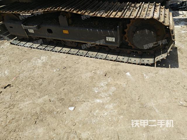 左側(cè)履帶整體?（行走機(jī)構(gòu)）