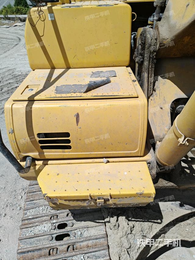 大臂整體?右側(cè)（工作和回轉(zhuǎn)裝置）