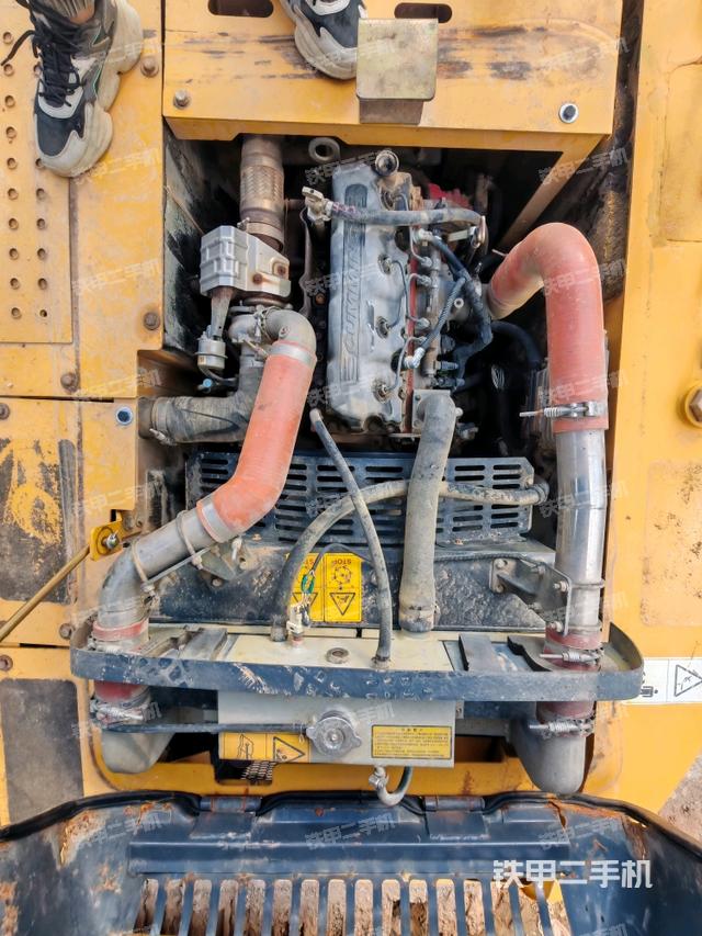 發(fā)動機(jī)整體俯視（整機(jī)外觀）