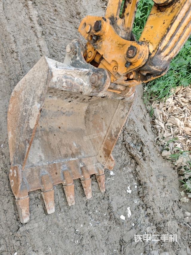 鏟斗右后整體（工作和回轉裝置）