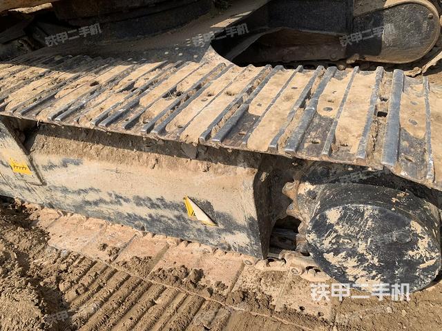 单侧履带整体（整机外观）