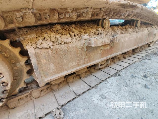 單側履帶整體（整機外觀）