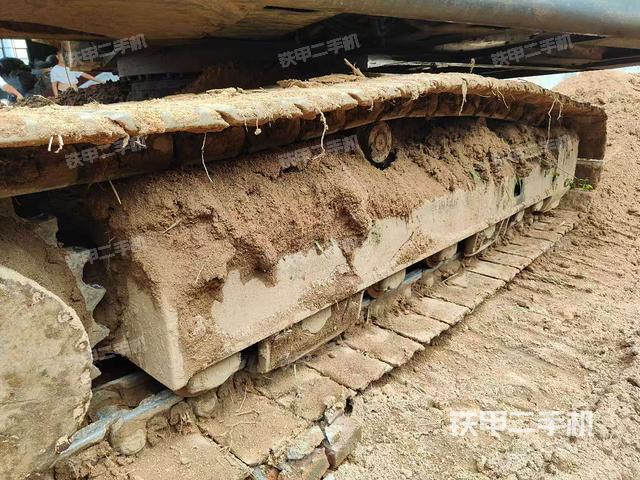 单侧履带整体（整机外观）