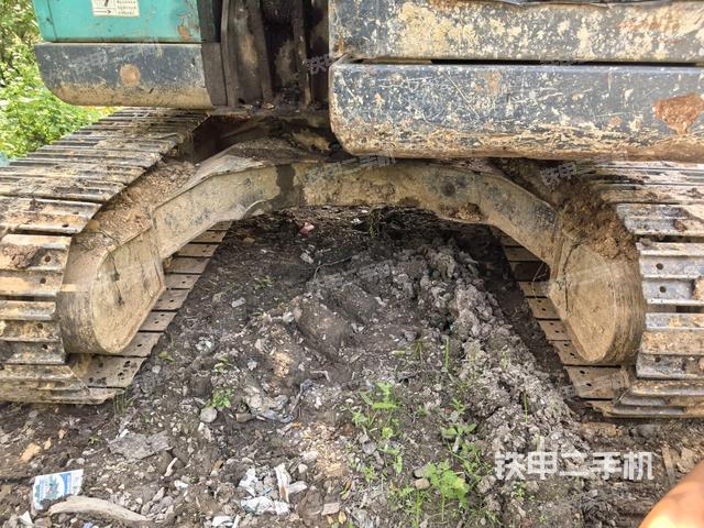 小臂整体左后（工作和回转装置）