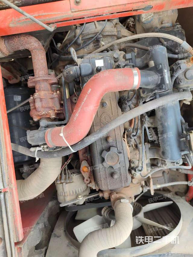 發(fā)動機(jī)整體俯視（整機(jī)外觀）