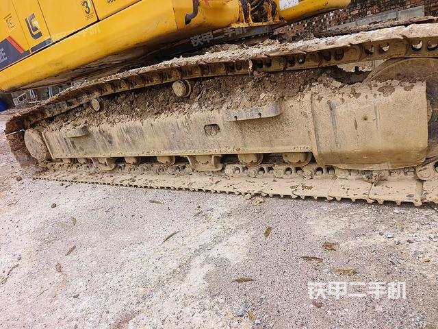 单侧履带整体（整机外观）