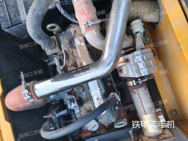 發(fā)動機整體俯視（整機外觀）