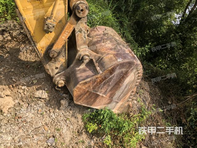 大臂根部?斜視（工作和回轉(zhuǎn)裝置）