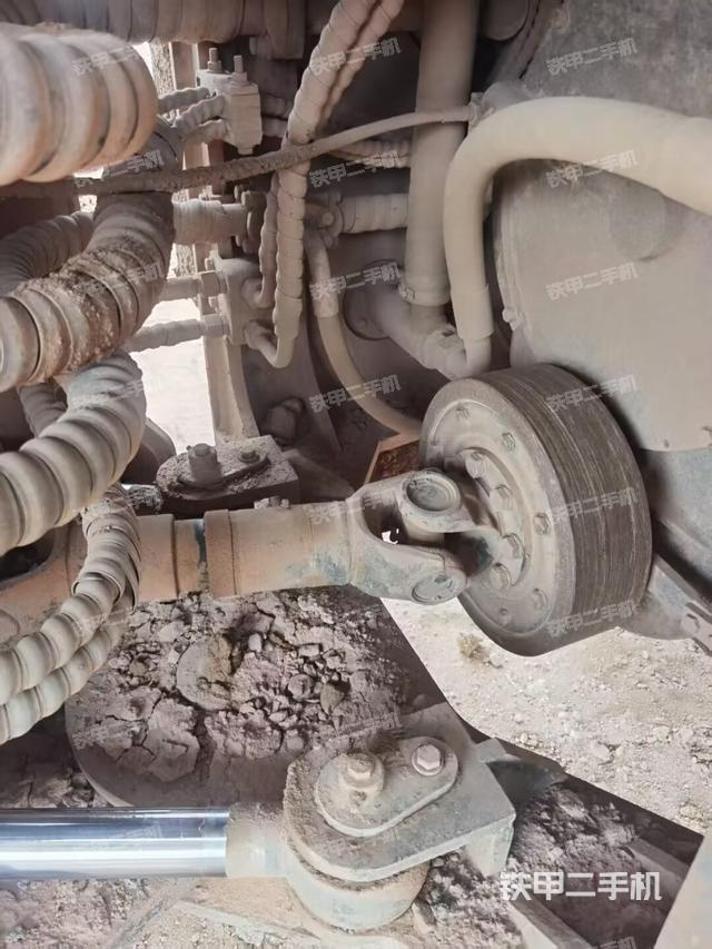 變速箱(整機(jī)外觀及大件) 變速箱(整機(jī)外觀及大件)