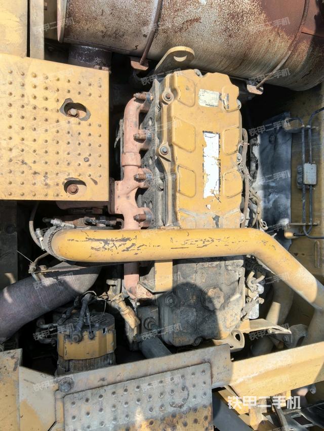 氣門室蓋螺絲特寫（上車部件）