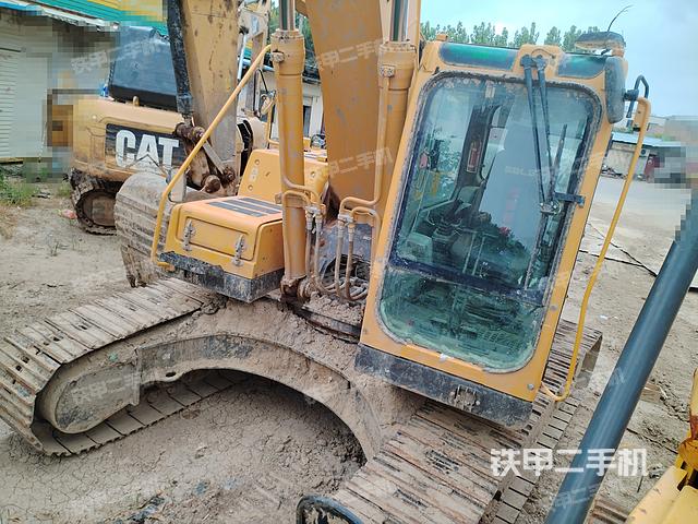 山东临工E6255F挖掘机