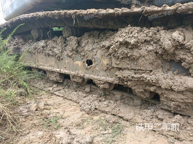 单侧履带整体（整机外观）