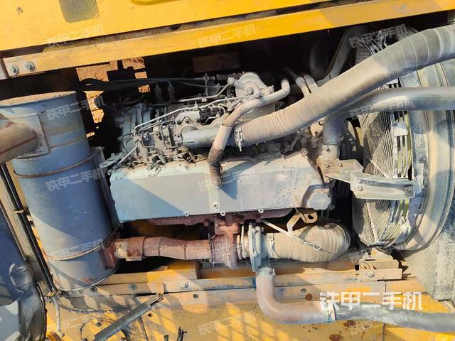 發(fā)動機整體俯視（整機外觀）