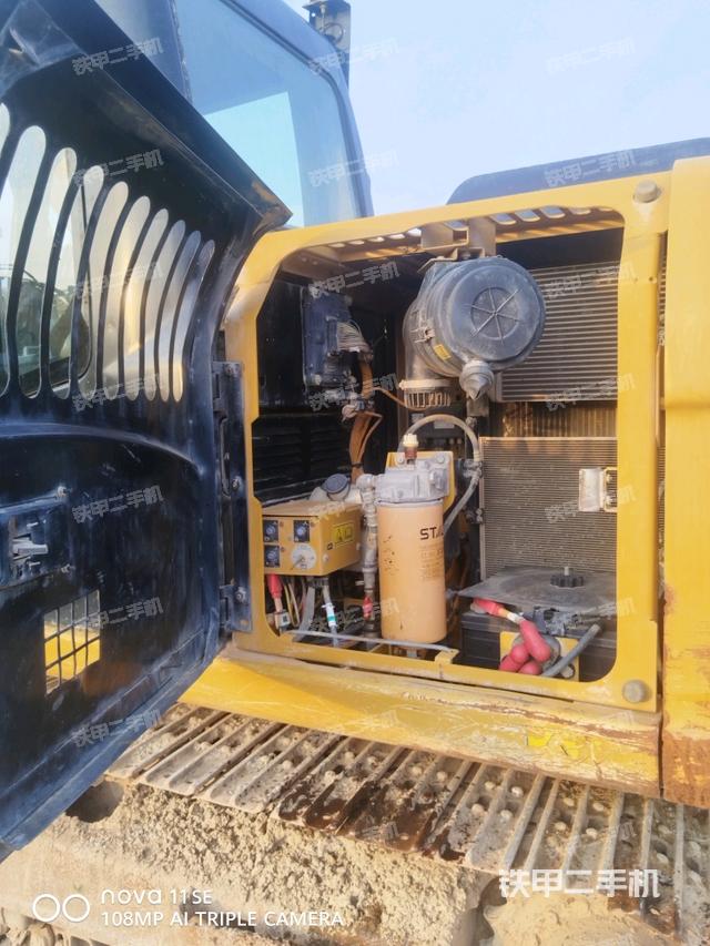 散熱器正面（大件艙室）