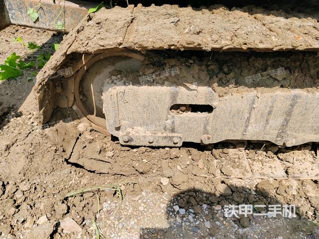 左側(cè)行走馬達(dá)蓋板（行走機(jī)構(gòu)）