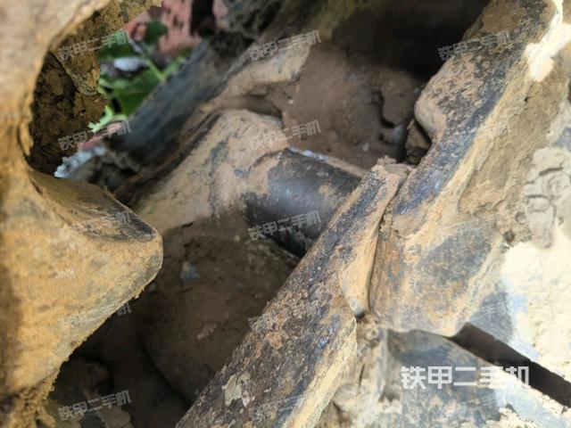 左導(dǎo)向輪（行走機構(gòu)）