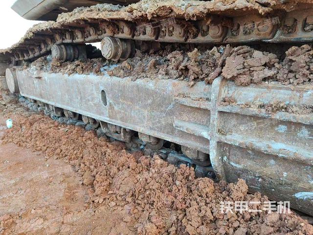 單側(cè)履帶整體（整機外觀）