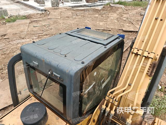 驾驶室顶部俯视（上车部件）