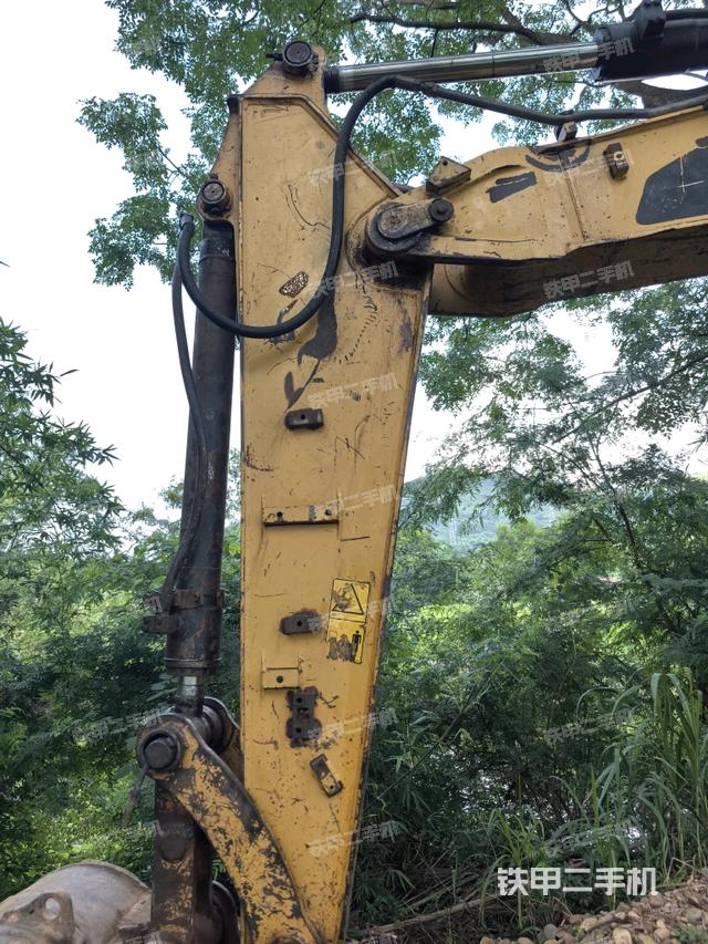 小臂整體左后（工作和回轉(zhuǎn)裝置）