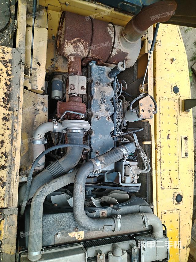 发动机整体俯视（整机外观）