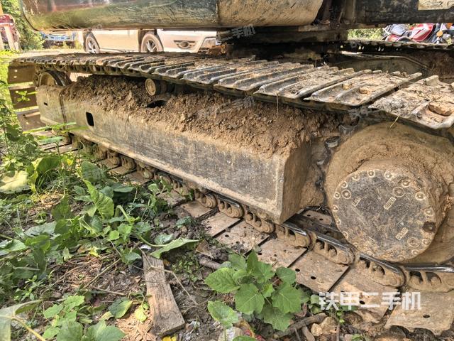 左侧履带整体 （行走机构）