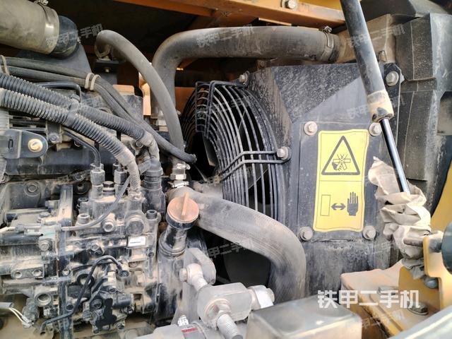 发动机整体俯视（整机外观）