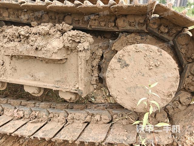 左侧行走马达盖板（行走机构）