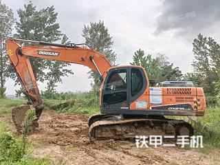 斗山DX215-9CN挖掘机实拍图片
