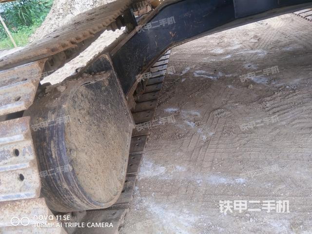 右側(cè)行走馬達(dá)蓋板（行走機(jī)構(gòu)）