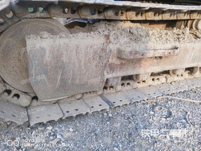 右側(cè)履帶整體（行走機構(gòu)）