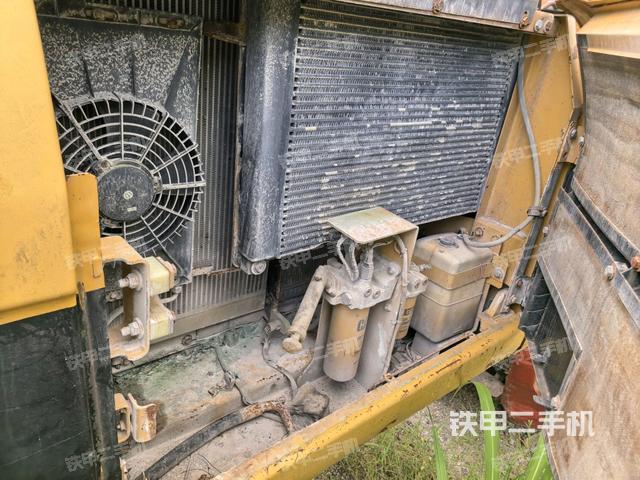 散熱器正面（大件艙室）