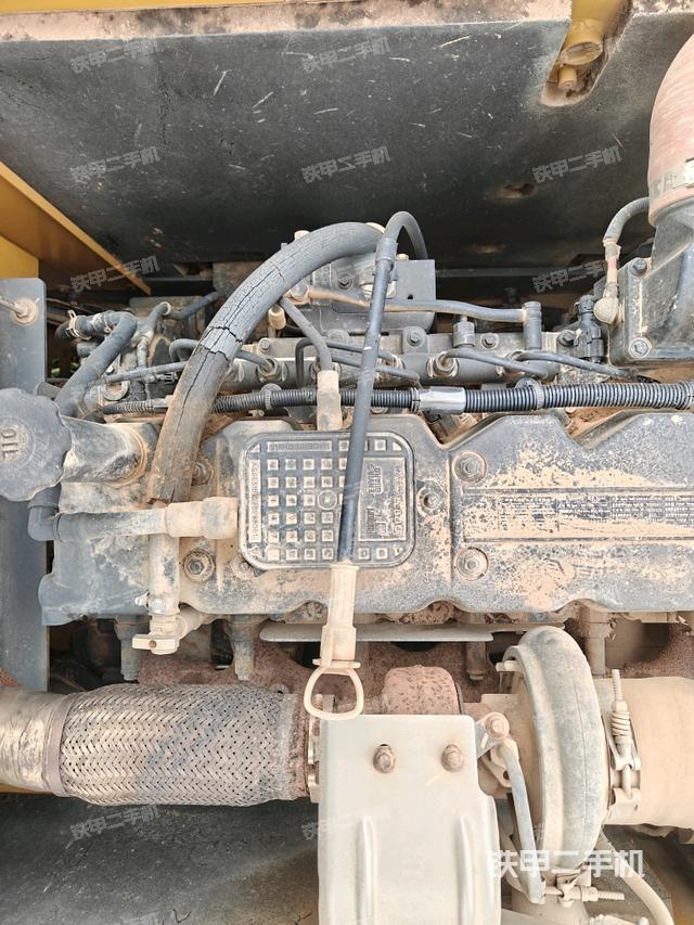 發(fā)動機整體俯視（整機外觀）