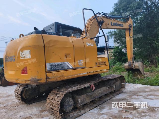 整機右后45°（整機外觀）