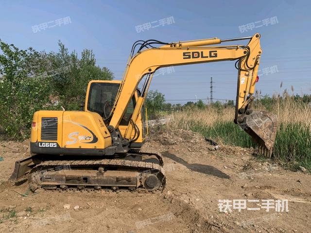 整機右后45°(整機外觀) 整機右后45°(整機外觀)