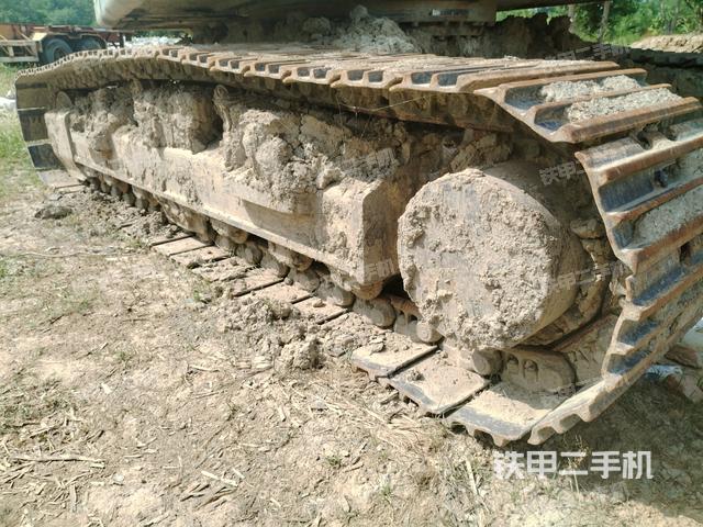 右侧履带整体（行走机构）